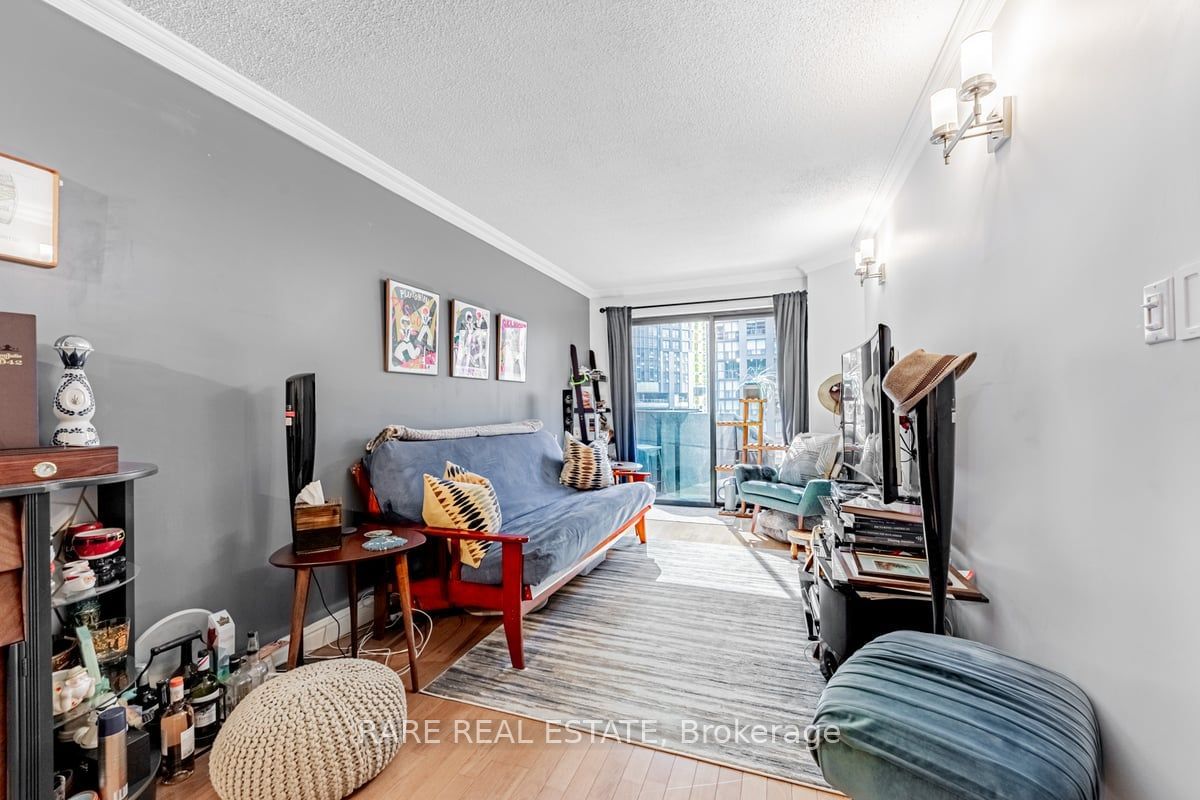 1001 Bay St, unit 310 for sale