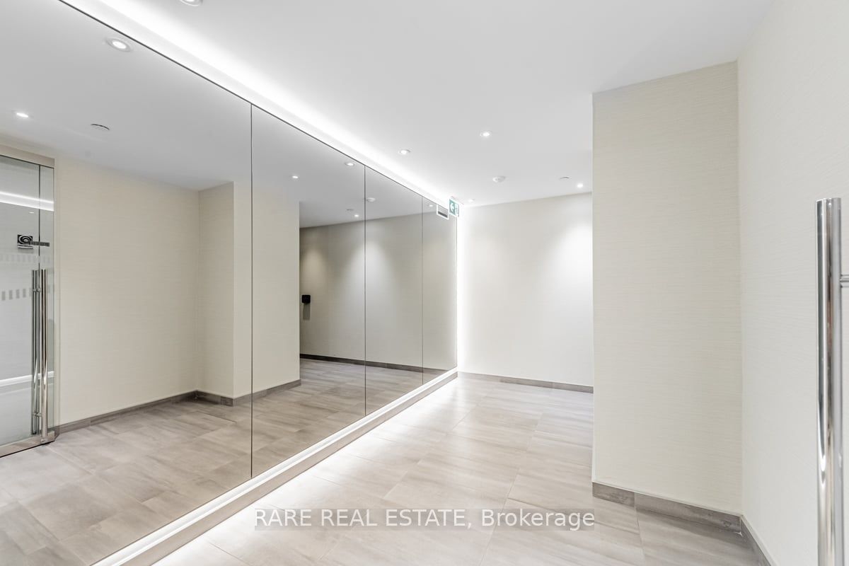 1001 Bay St, unit 310 for sale - image #27