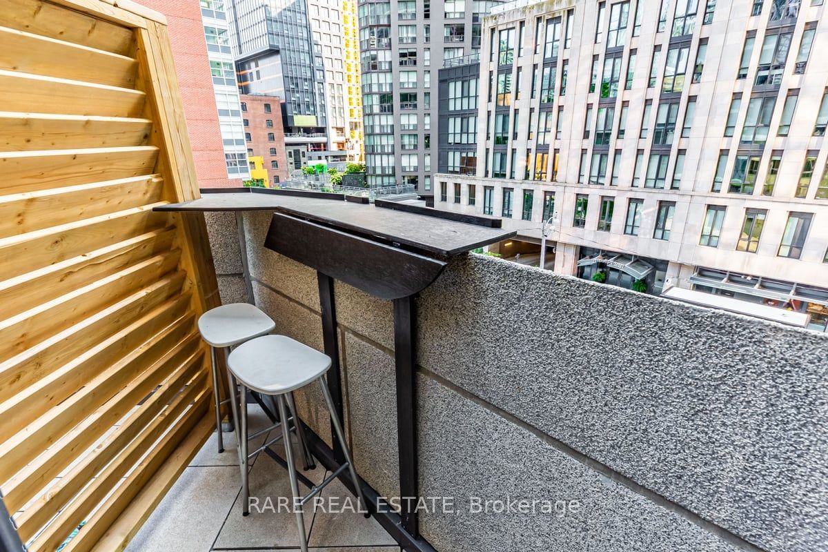 1001 Bay St, unit 310 for sale - image #31