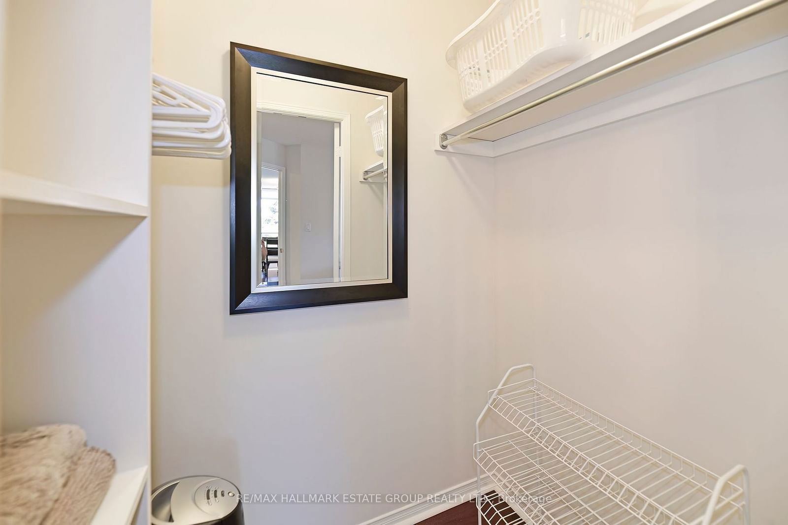 38 Avoca Ave, unit 403 for rent - image #23