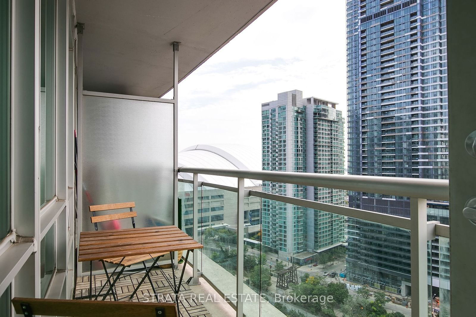 397 Front St W, unit 2602 for sale