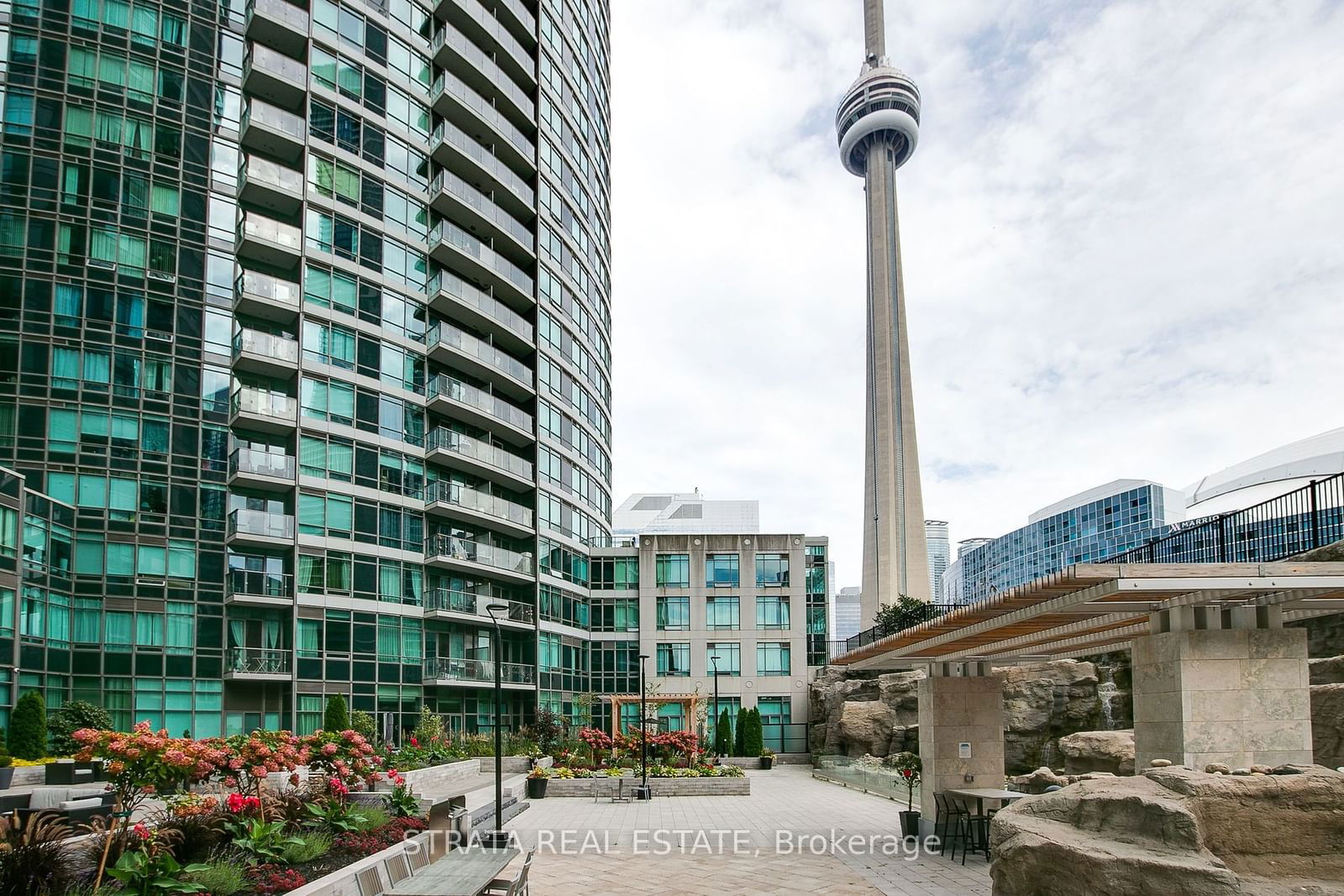 Apex at Cityplace, Downtown, Toronto