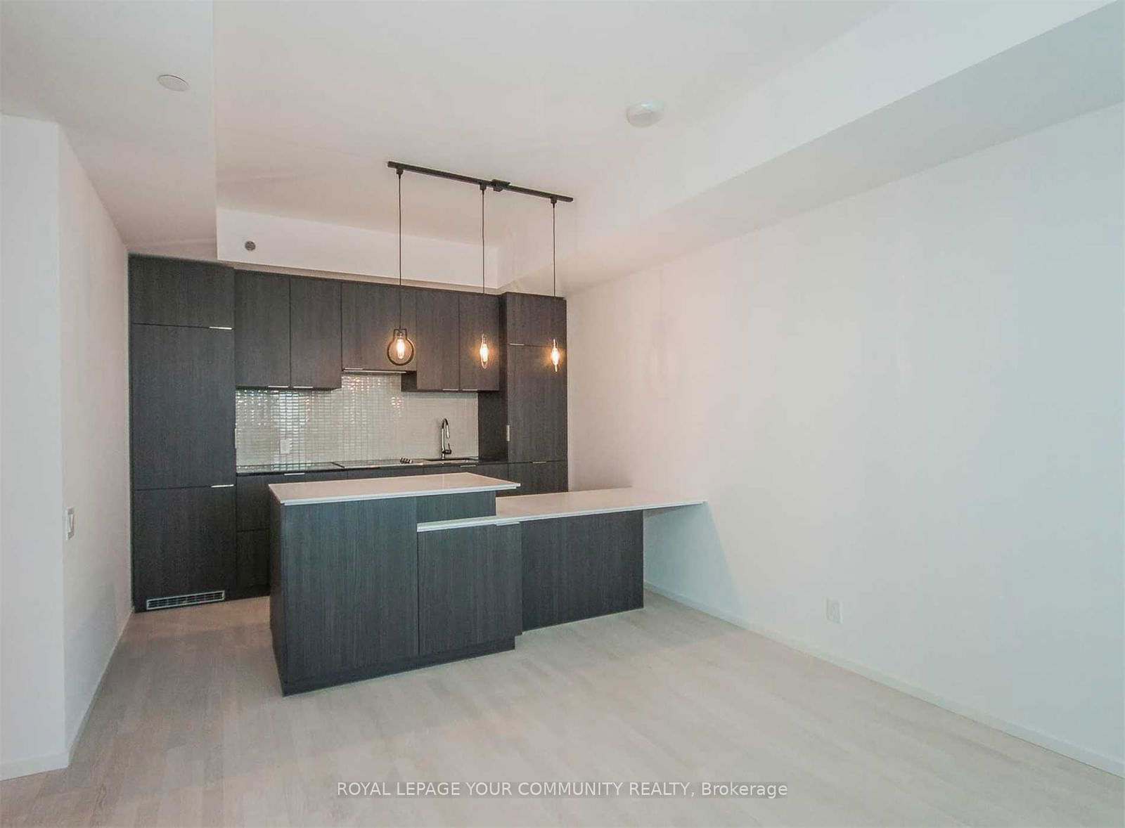 5 St Joseph St, unit 1701 for rent - image #10