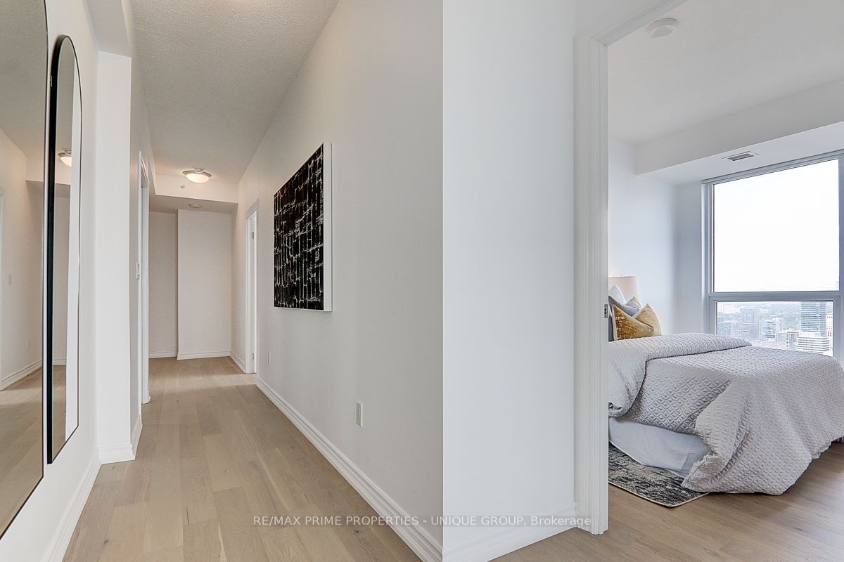 386 Yonge St, unit 5202 for sale - image #19