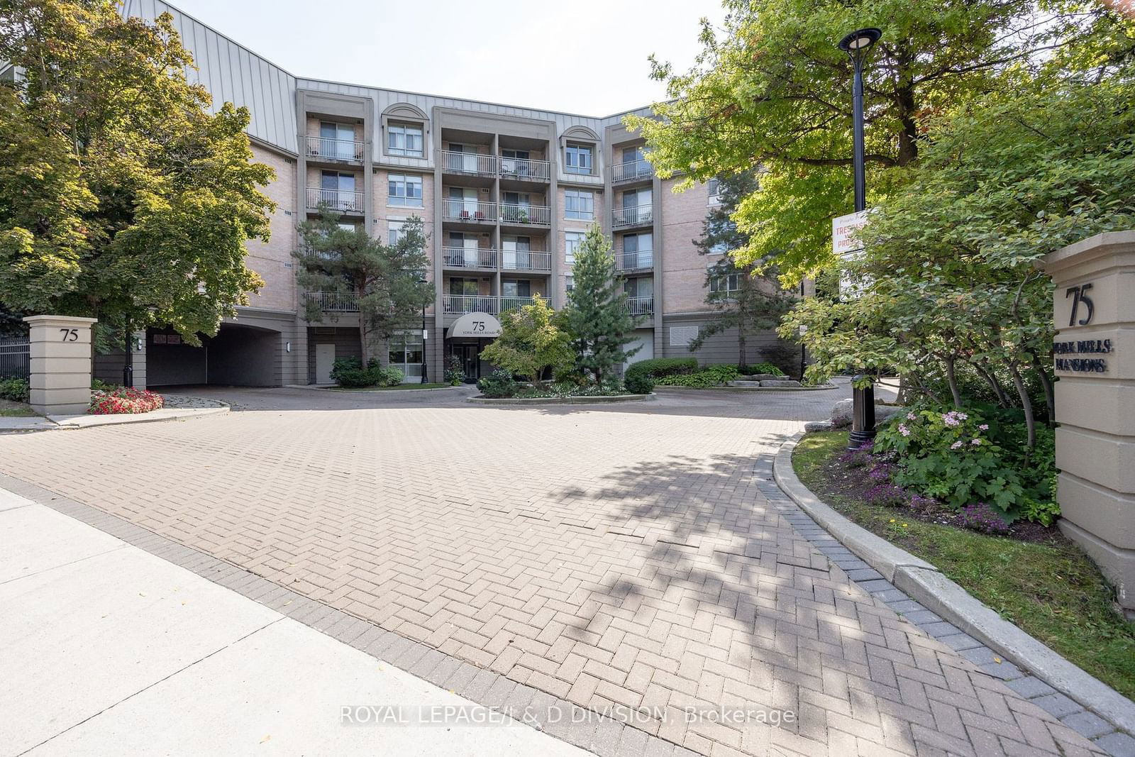 75 York Mills Rd, unit 303 for sale