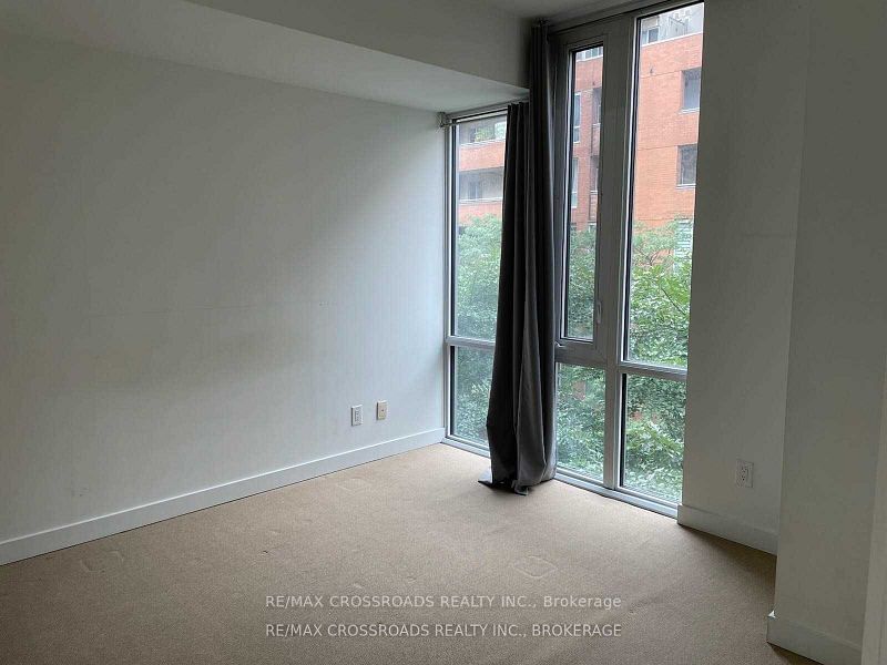 3 Market St, unit 302 for rent - image #4