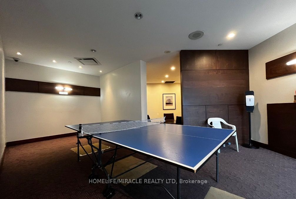 5 Northtown Way, unit 2204 for sale - image #23