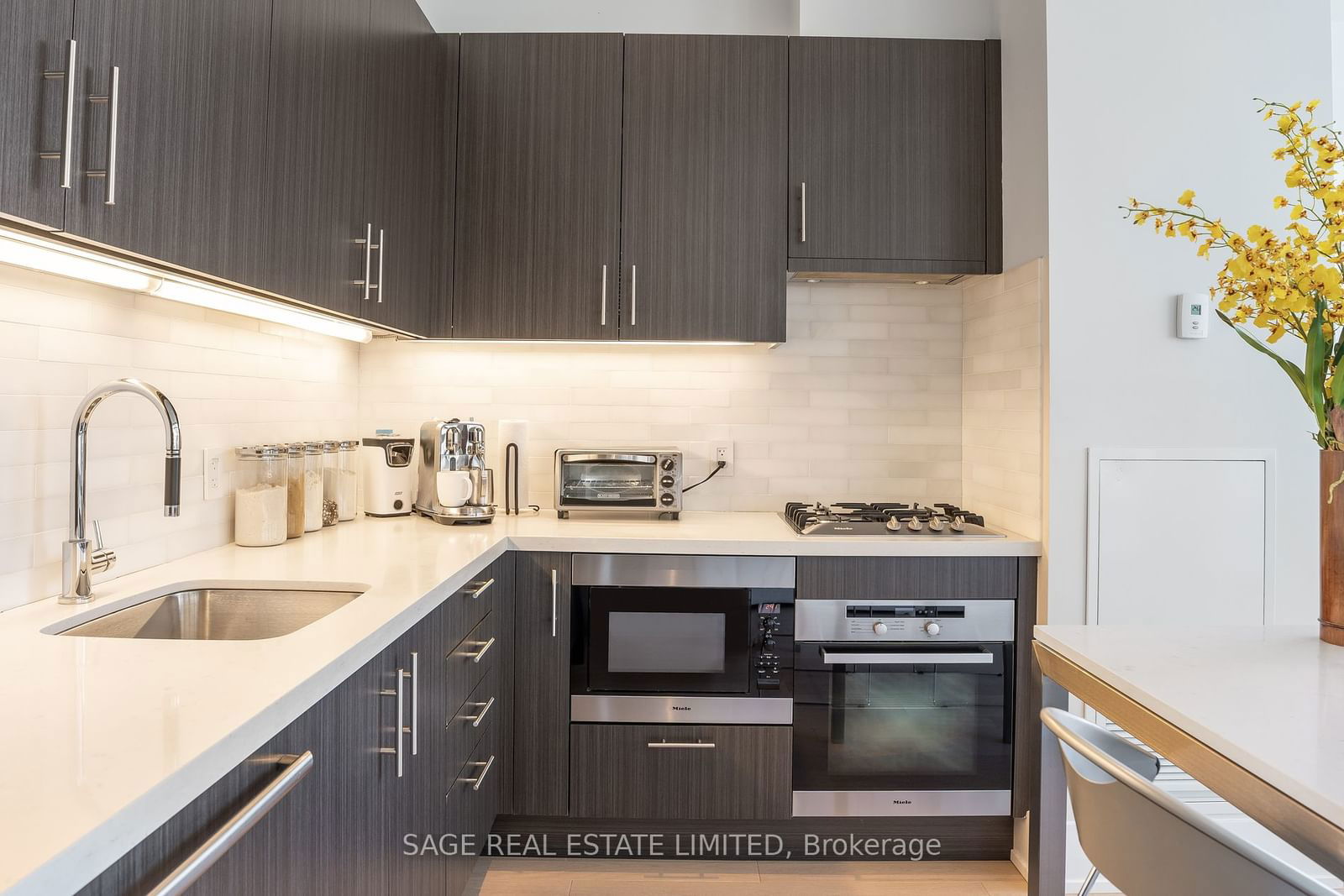 39 Queens Quay E, unit 1124 for sale - image #11