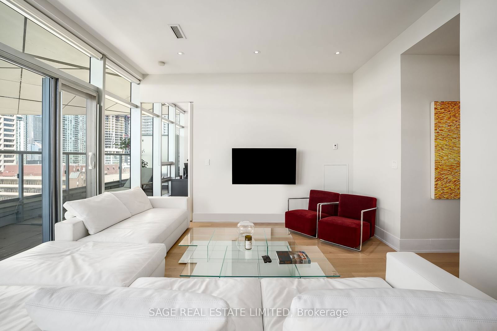 39 Queens Quay E, unit 1124 for sale - image #6