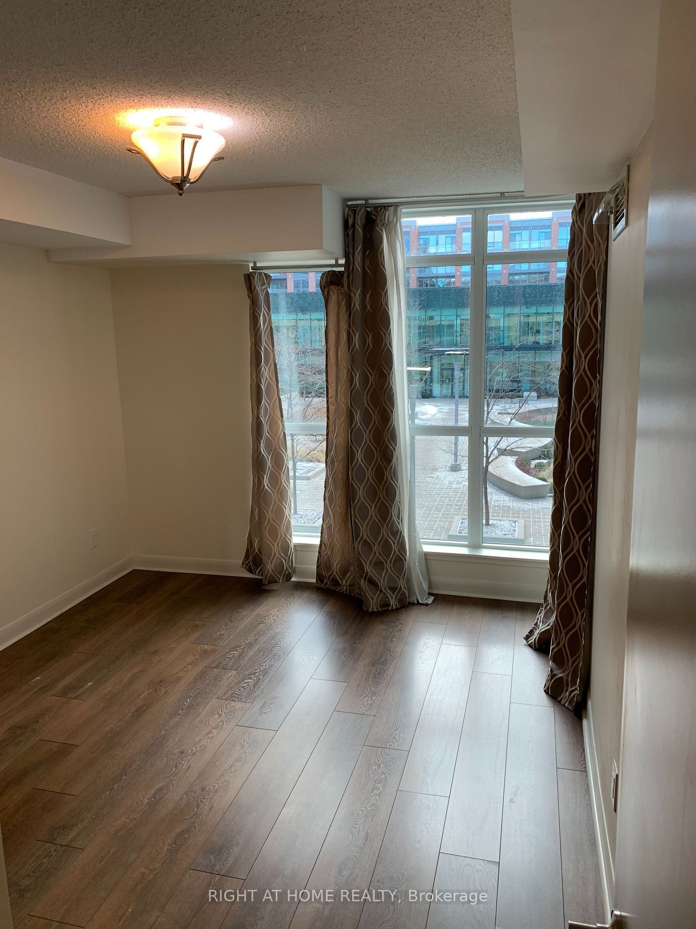 525 Wilson Ave, unit 234 for rent