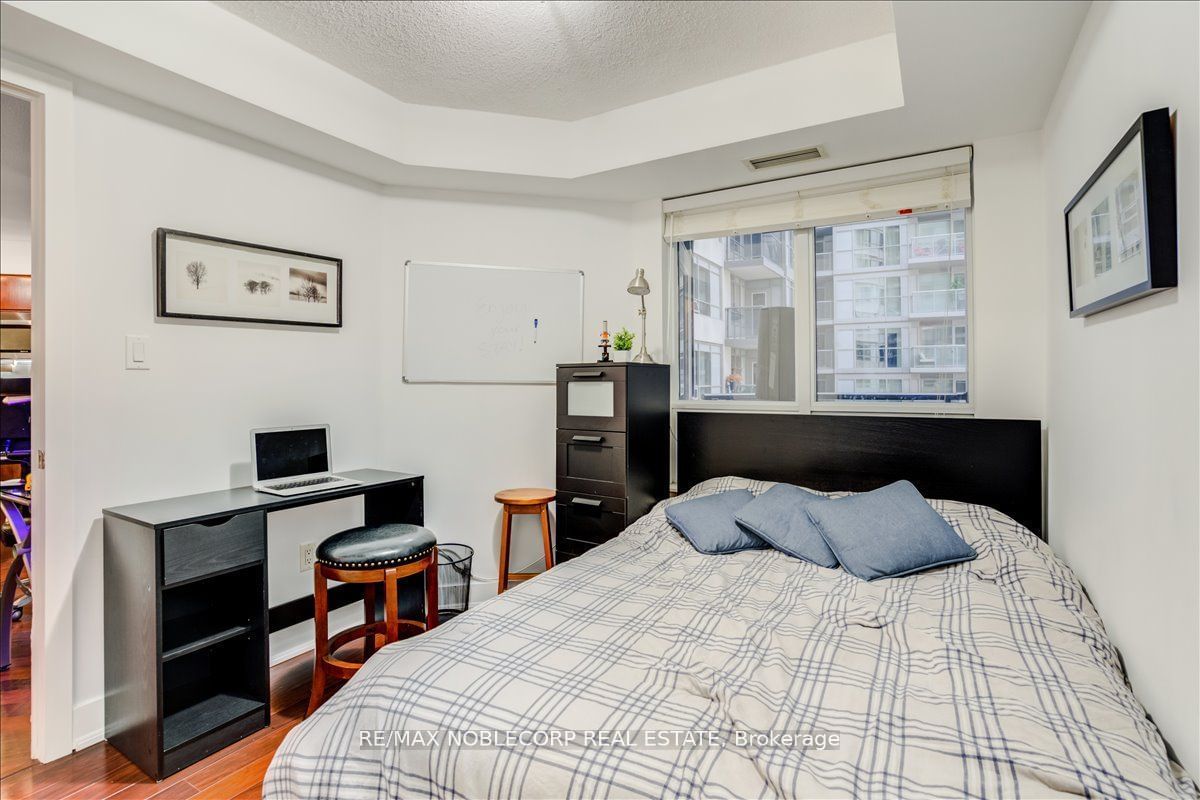 20 Blue Jays Way, unit 601 for sale - image #30