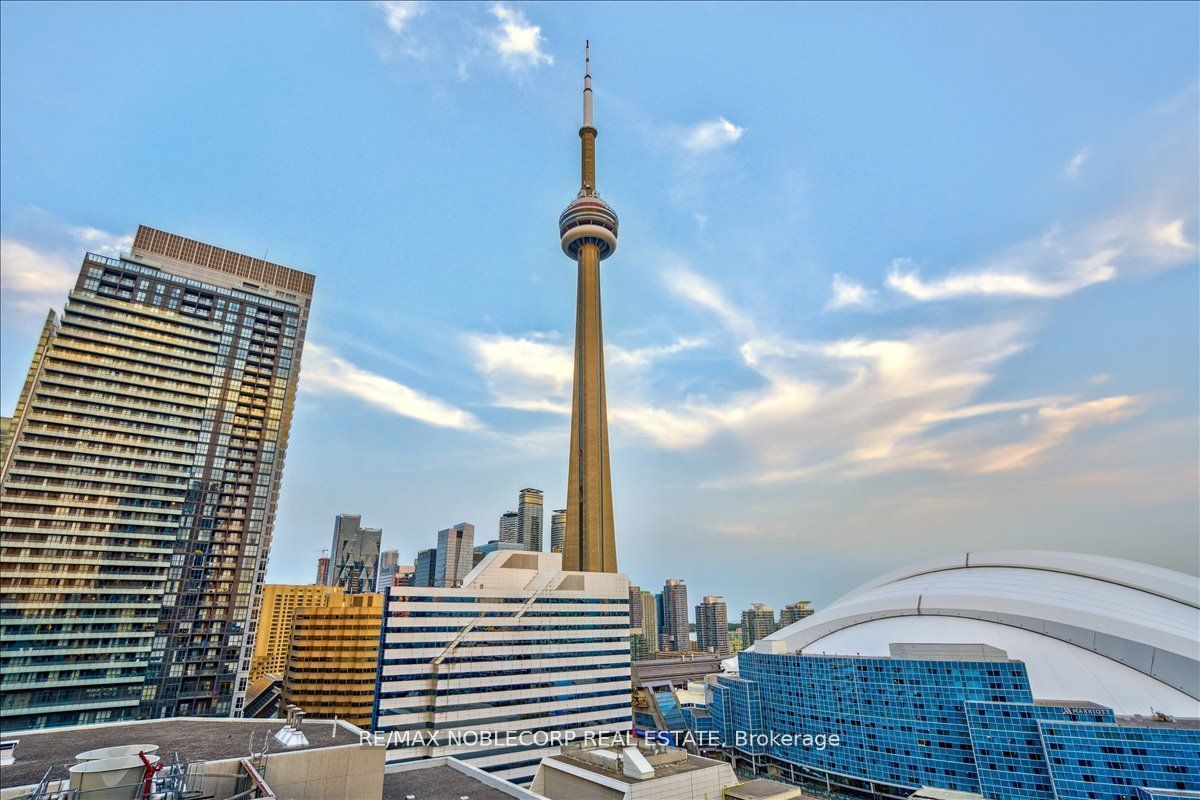 20 Blue Jays Way, unit 601 for sale - image #40