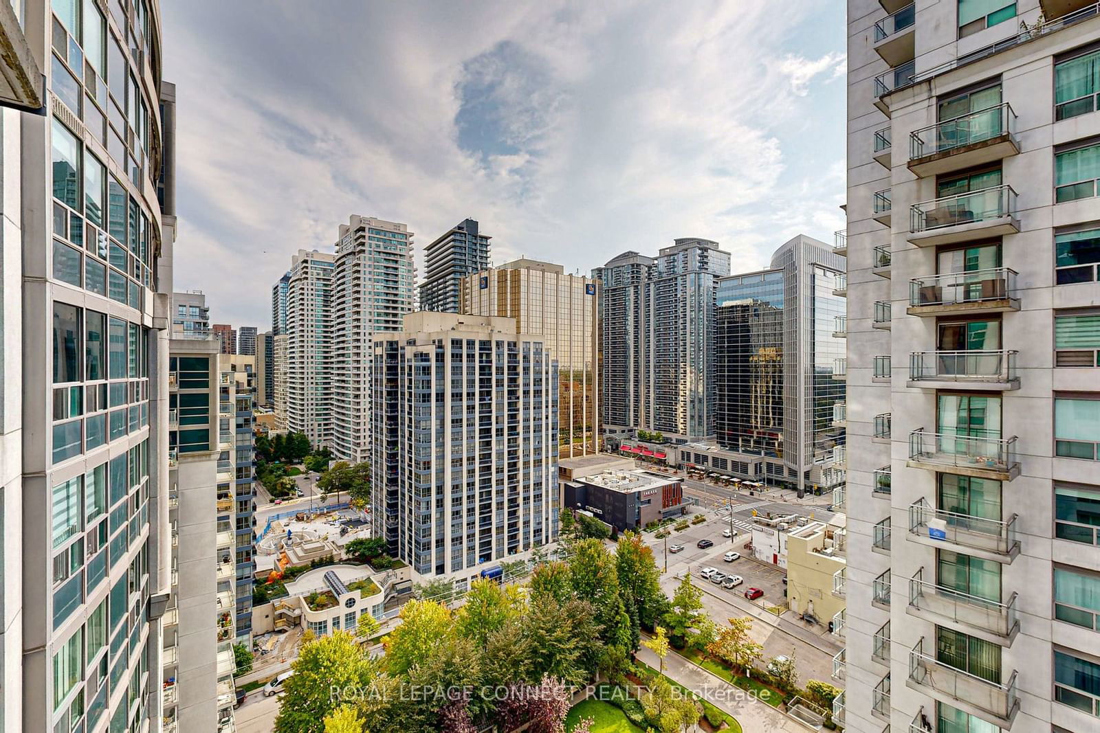 188 Doris Ave, unit #1802 for sale - image #36