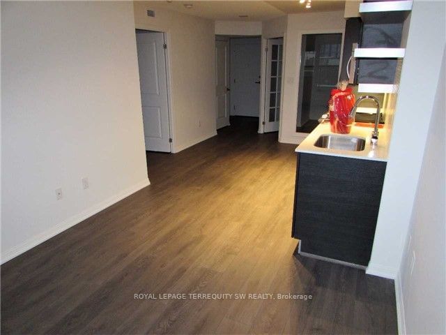 400 Adelaide St E, unit 908 for rent