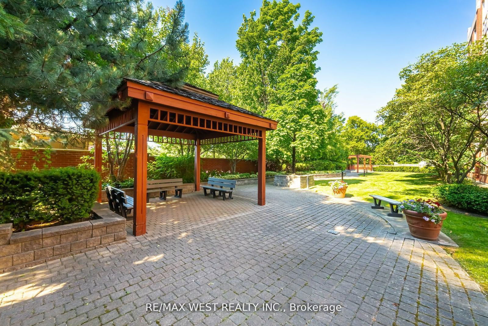 800 Sheppard Ave W, unit 308 for sale - image #34