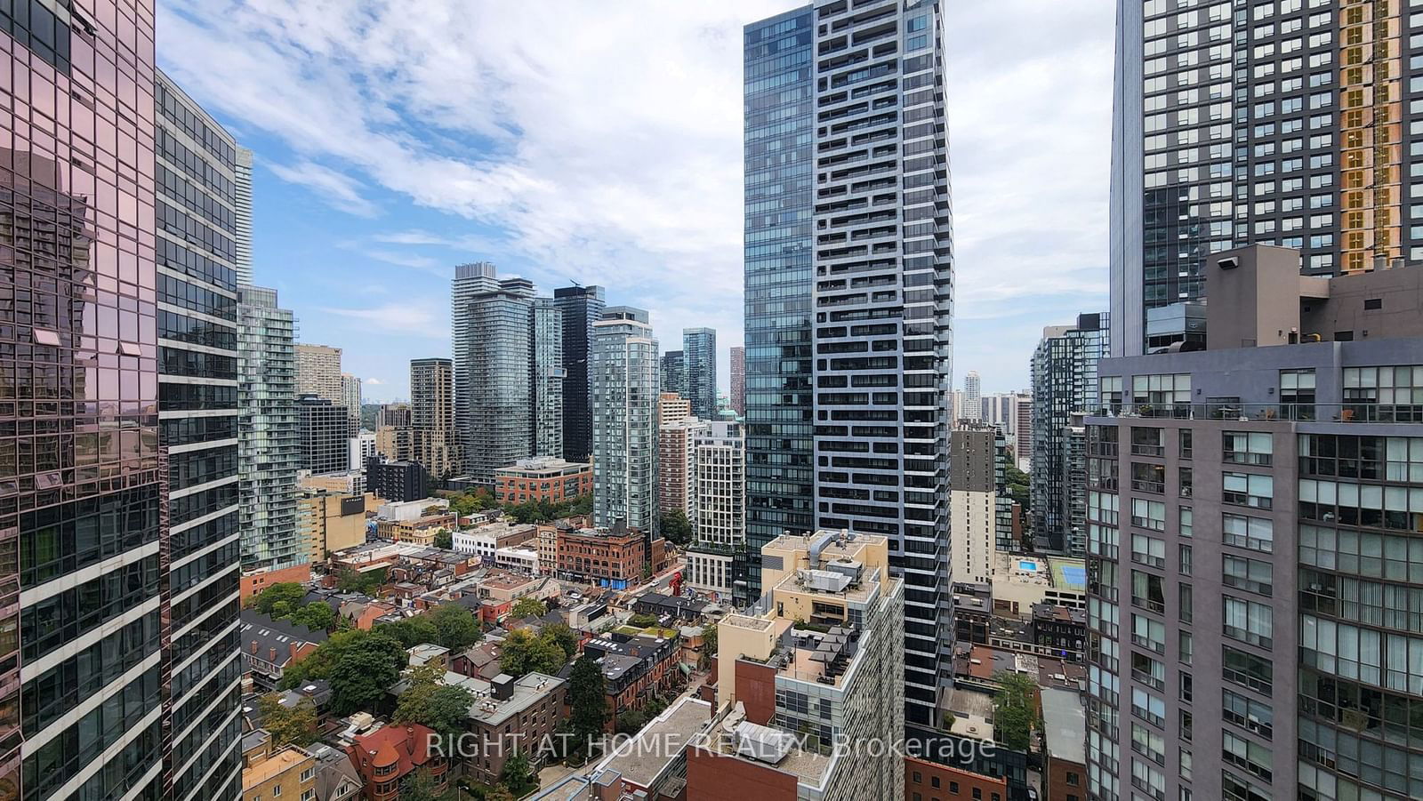 955 Bay St, unit 2615 for rent - image #13