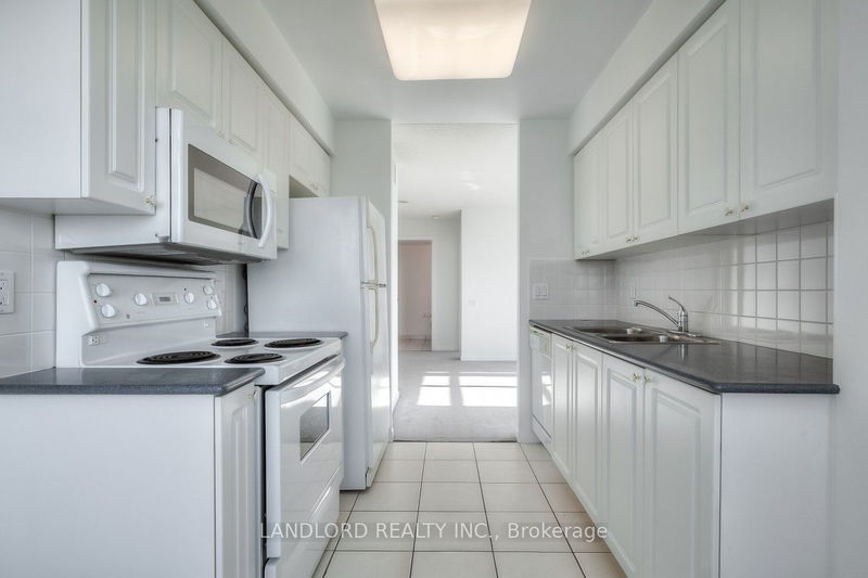 8 Hillcrest Ave, unit 2115 for rent - image #1