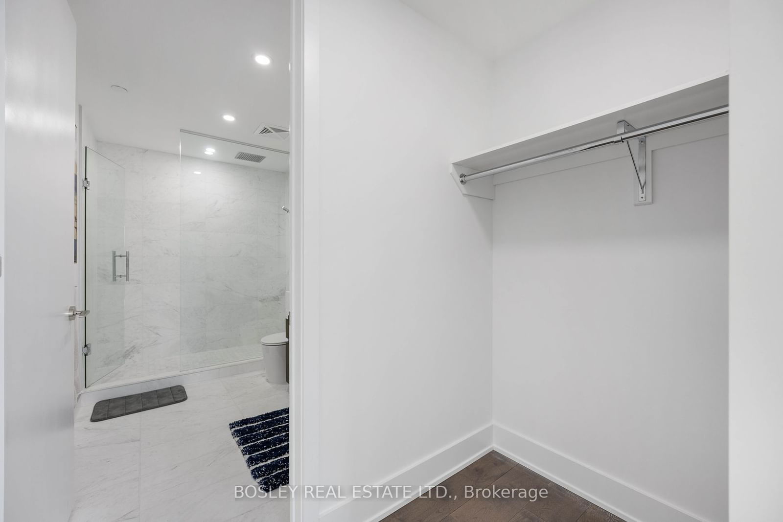 346 Davenport Rd, unit 302 for sale - image #24