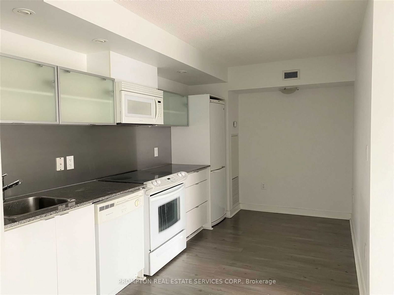 4K Spadina Ave, unit 1107 for rent