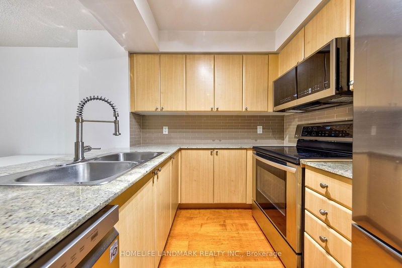 763 Bay St, unit 303 for sale