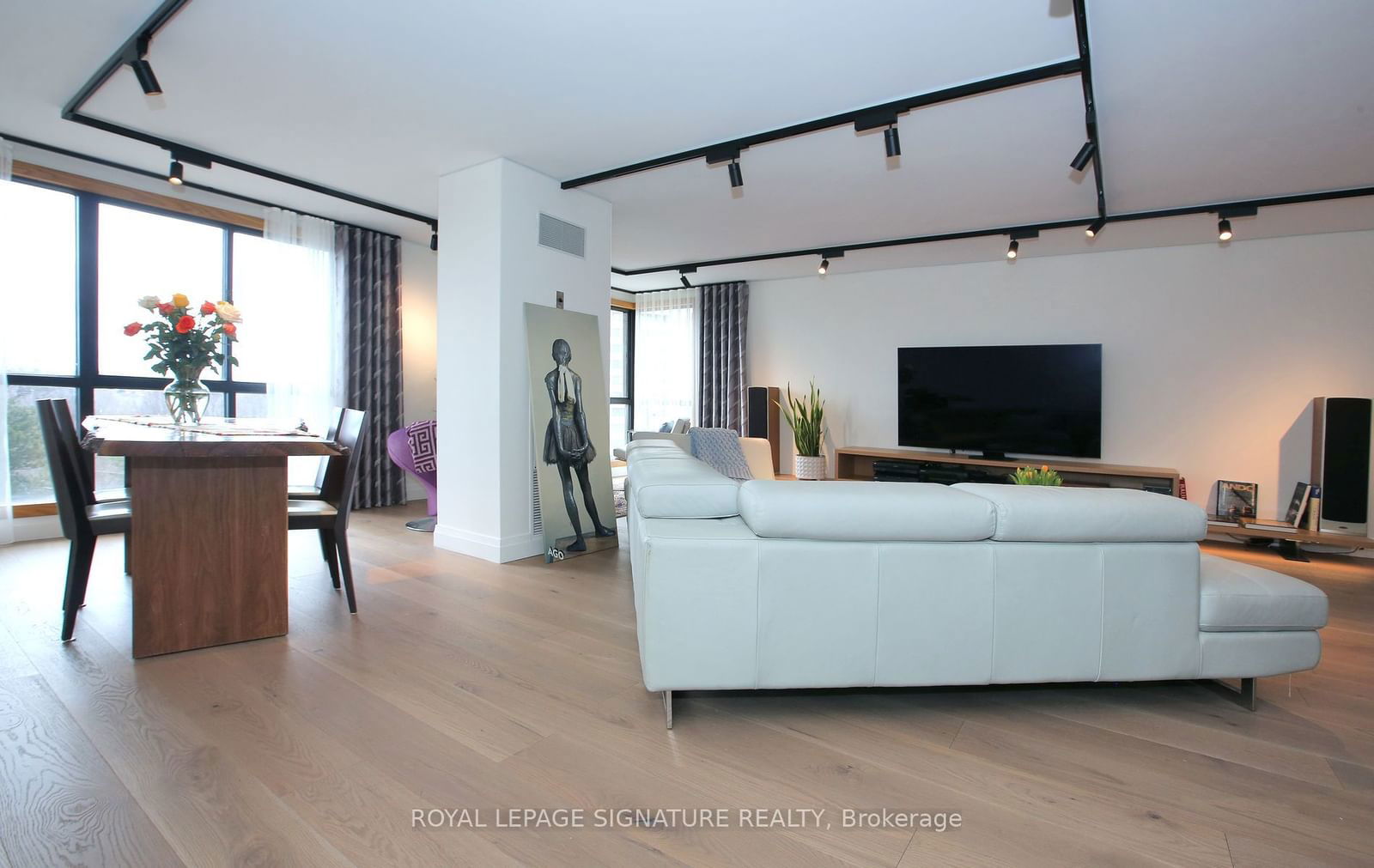 1 Concorde Pl, unit 703 for sale - image #18