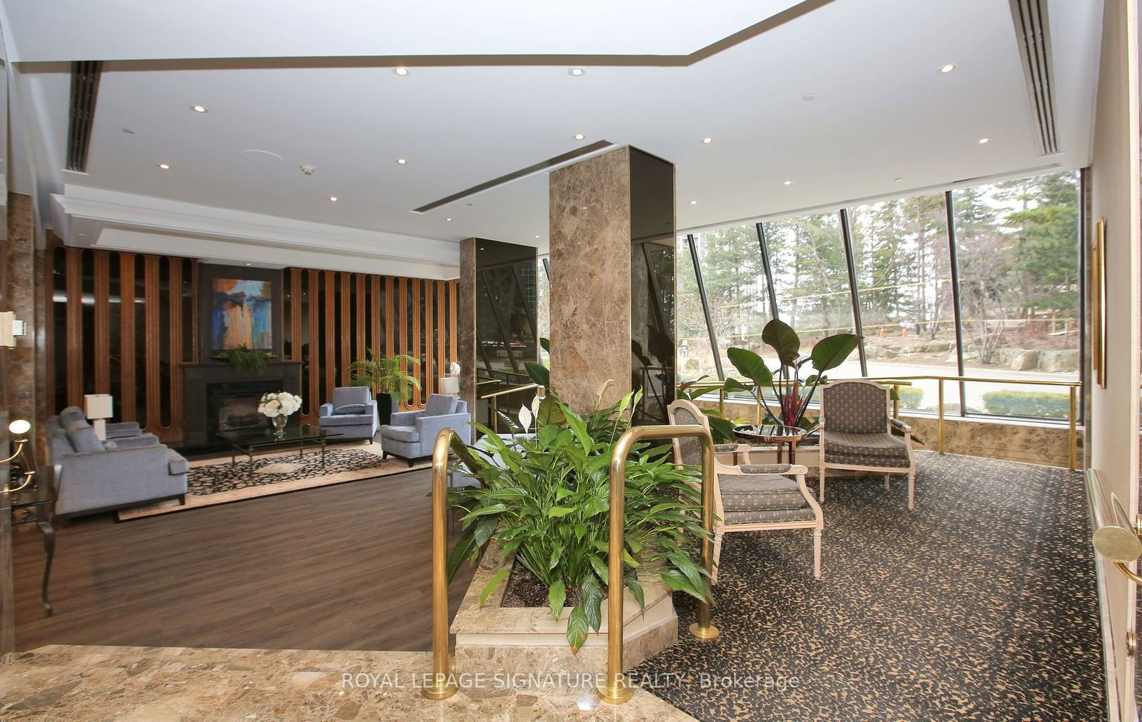 1 Concorde Pl, unit 703 for sale - image #3