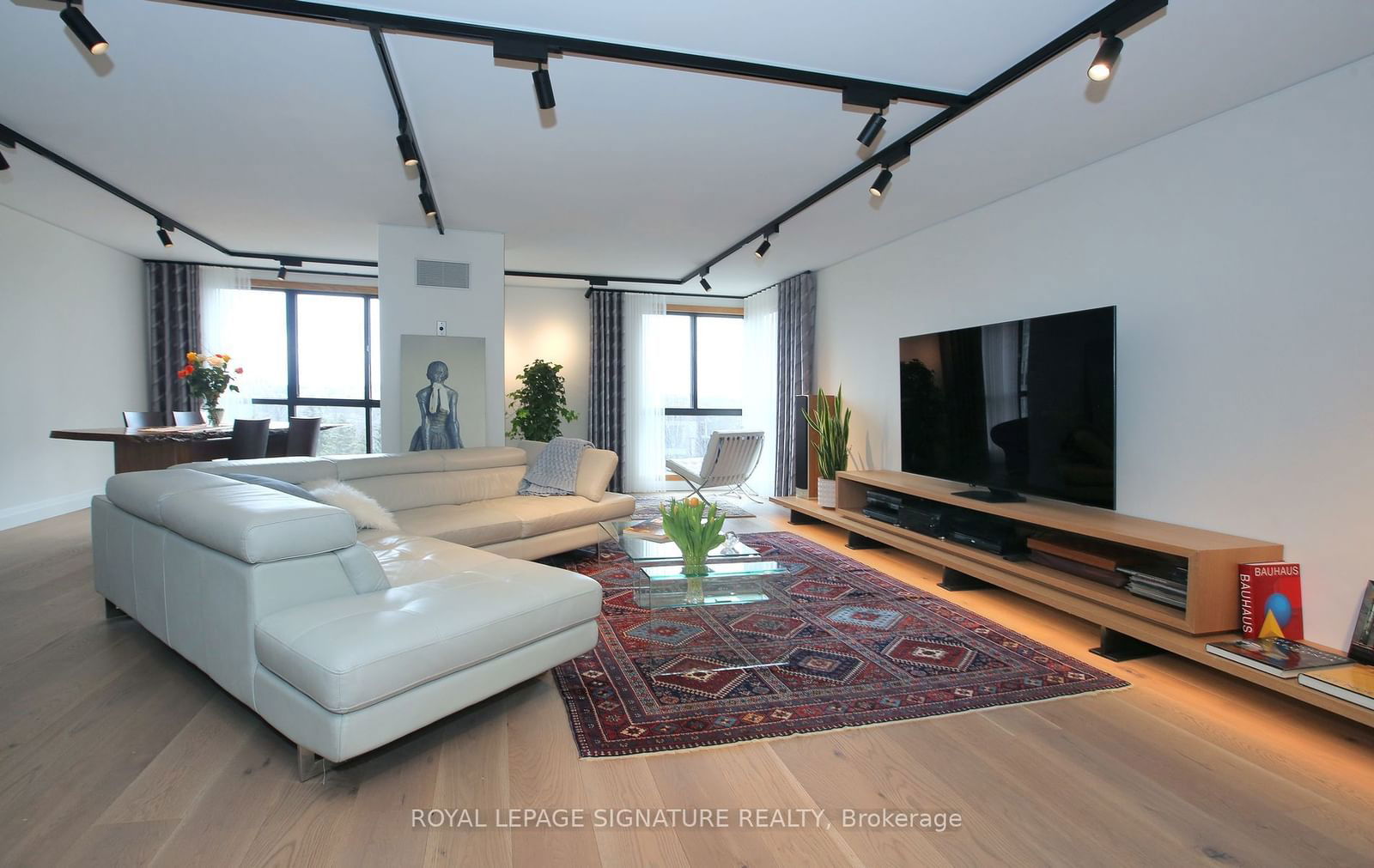 1 Concorde Pl, unit 703 for sale - image #8