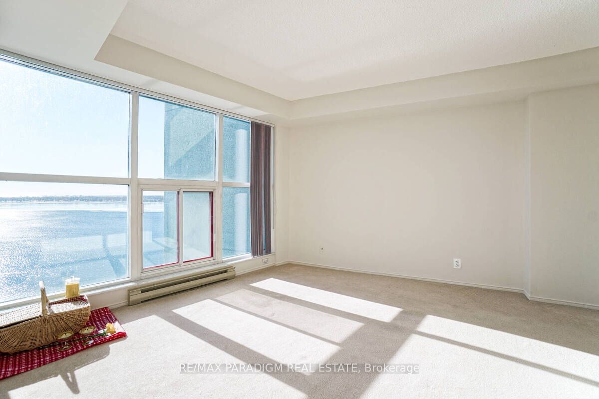 99 Harbour Sq, unit 1507 for rent - image #25