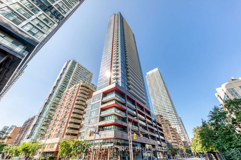 159 Dundas St E, unit 3706 for rent - image #1