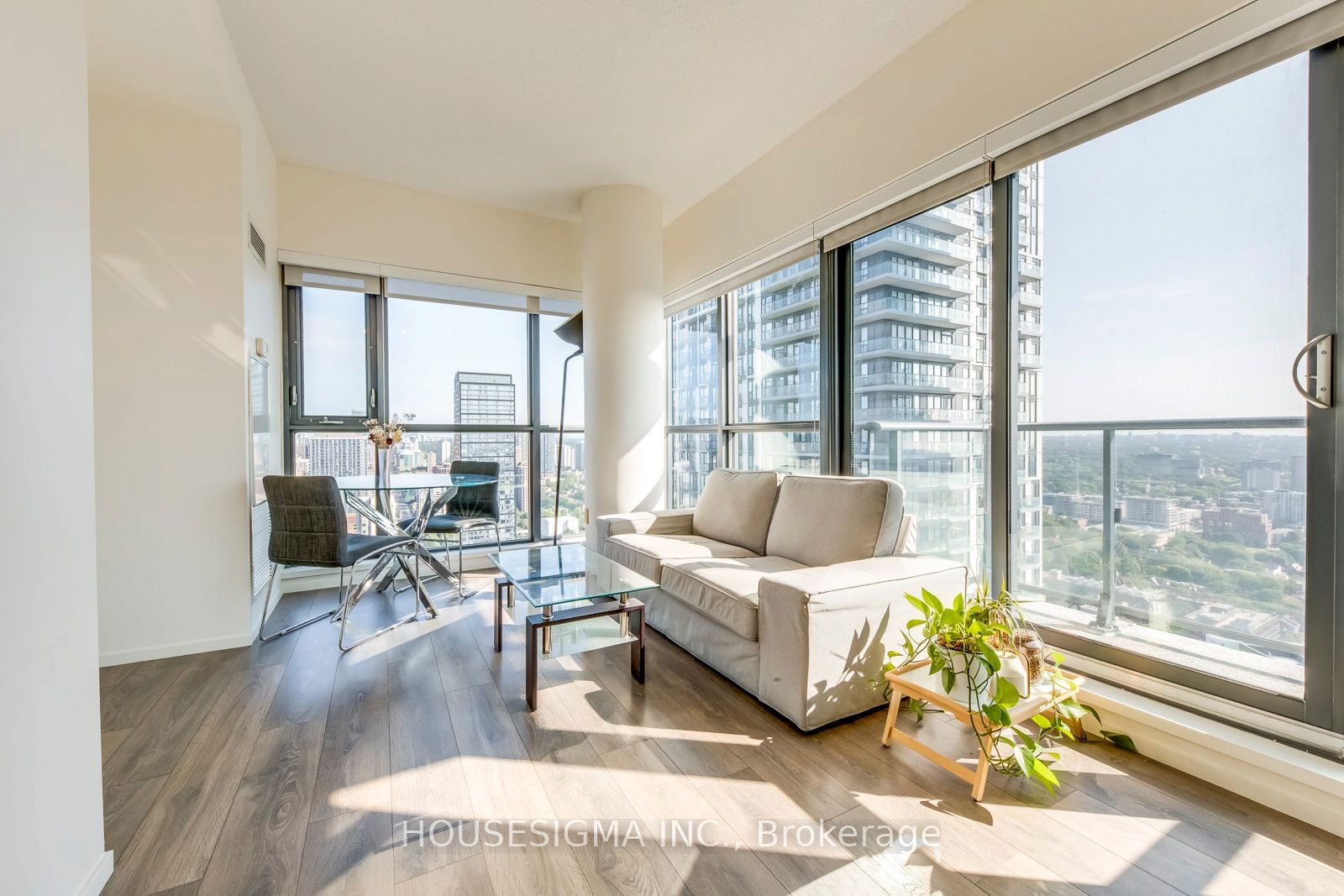 159 Dundas St E, unit 3706 for rent