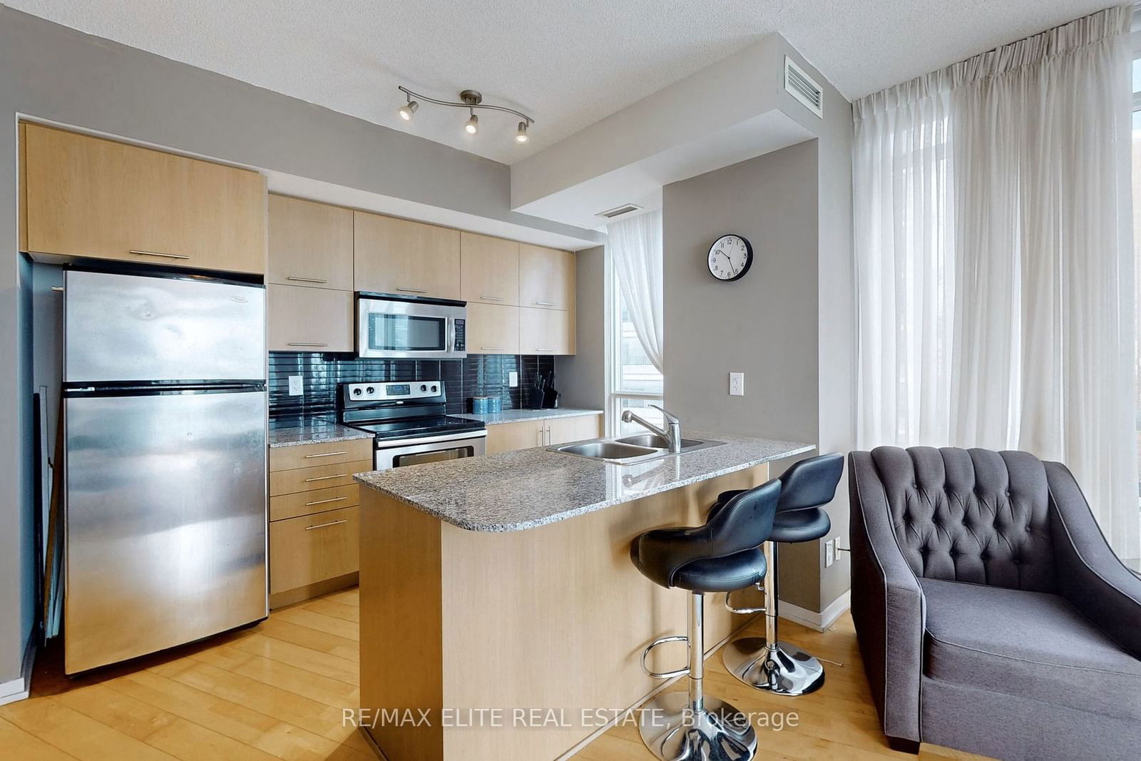 65 Bremner Blvd, unit 2208 for sale - image #14