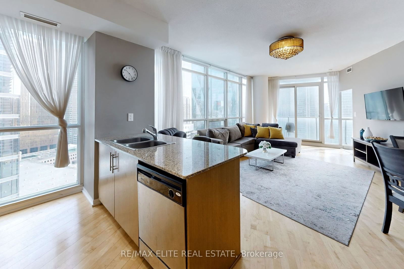 65 Bremner Blvd, unit 2208 for sale - image #15