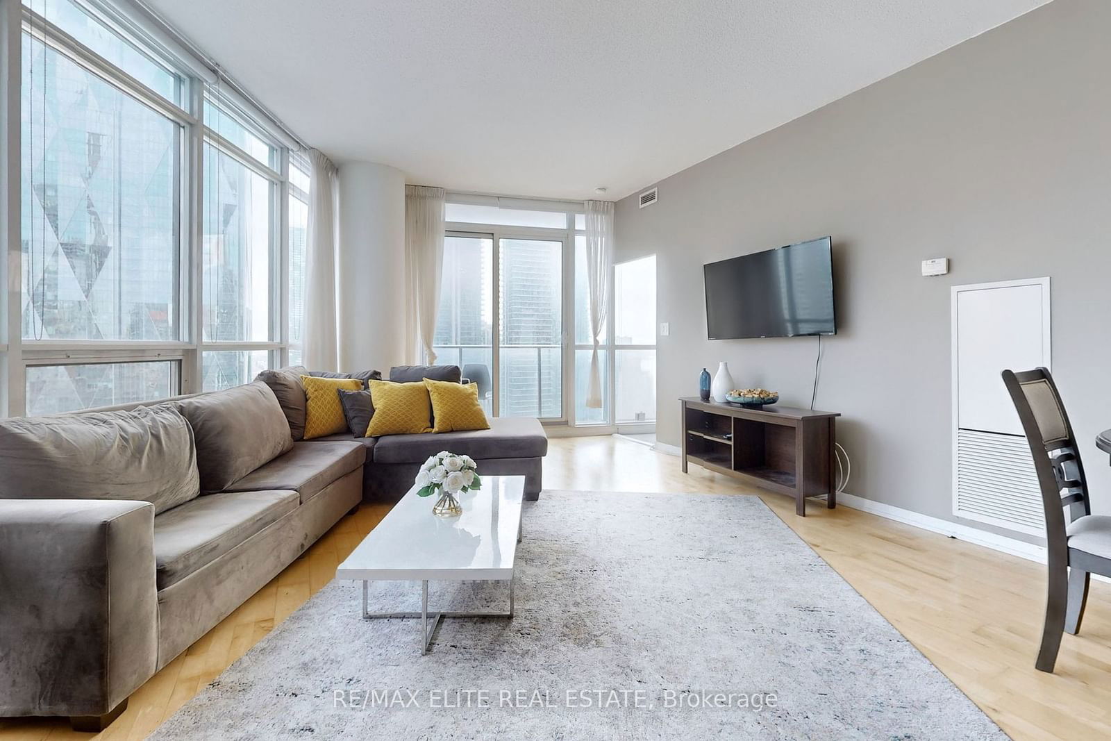 65 Bremner Blvd, unit 2208 for sale - image #7