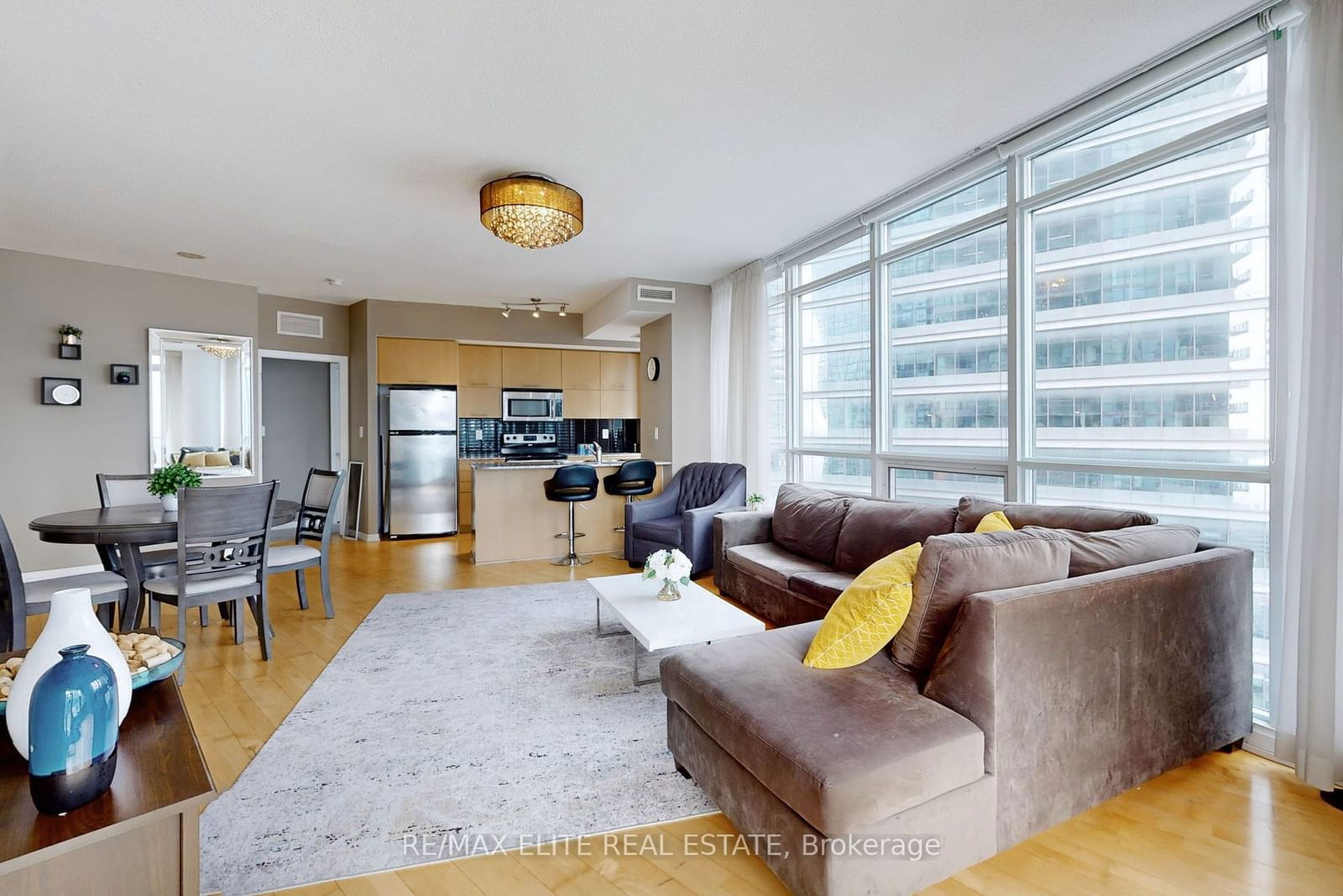 65 Bremner Blvd, unit 2208 for sale