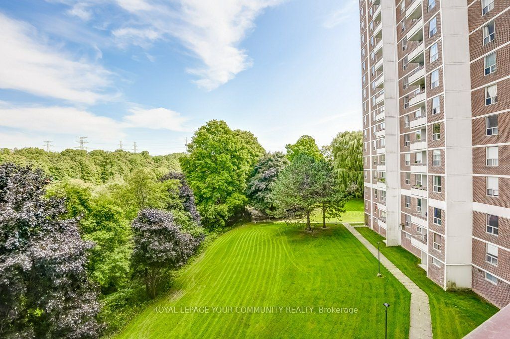 20 Edgecliff Gfwy, unit 415 for sale - image #27