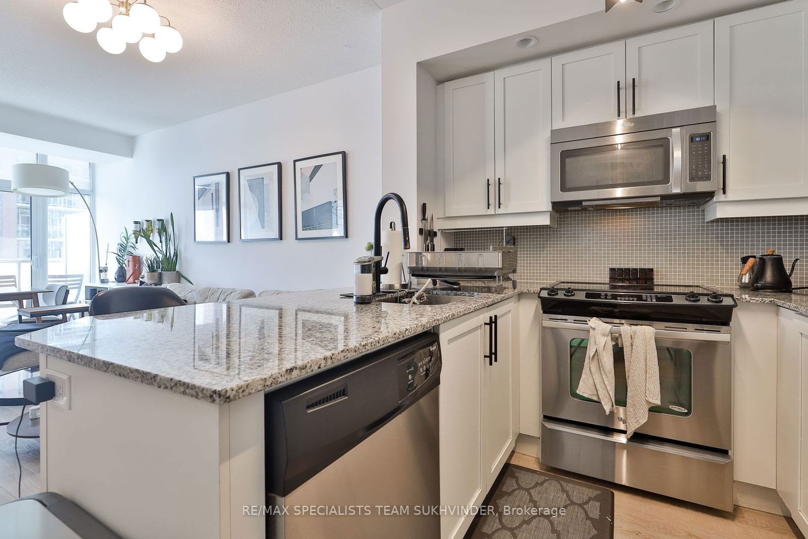 85 East Liberty St, unit 1413 for rent