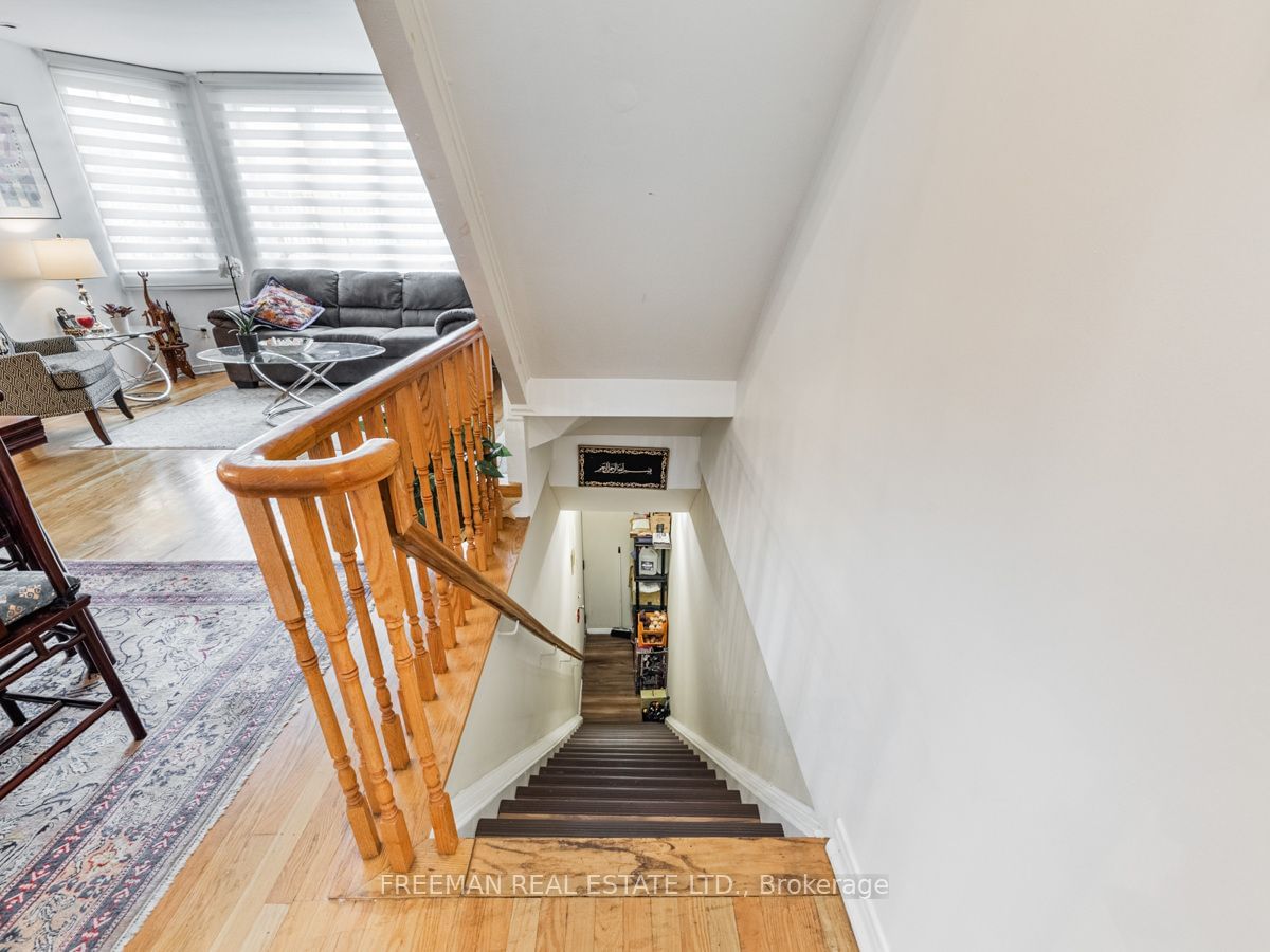 108 Finch Ave W, unit C13 for sale - image #6