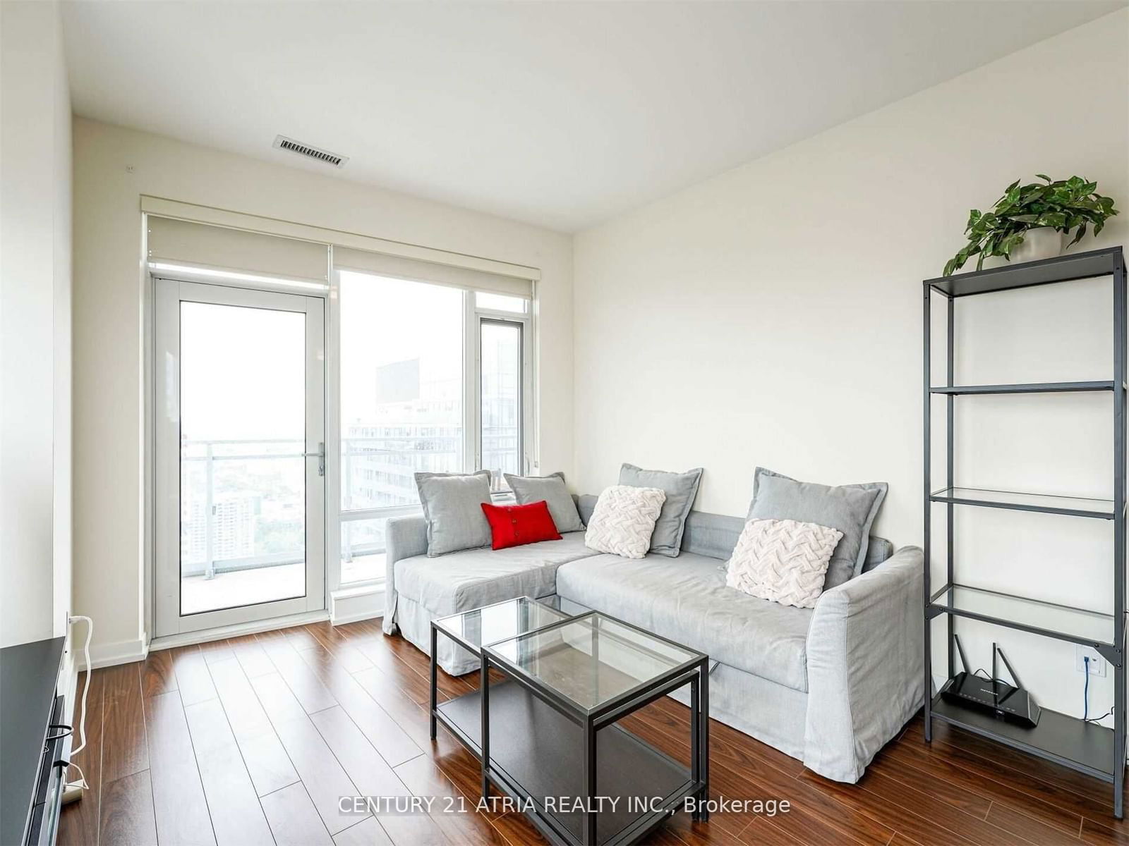 21 Widmer St, unit 4102 for rent - image #23