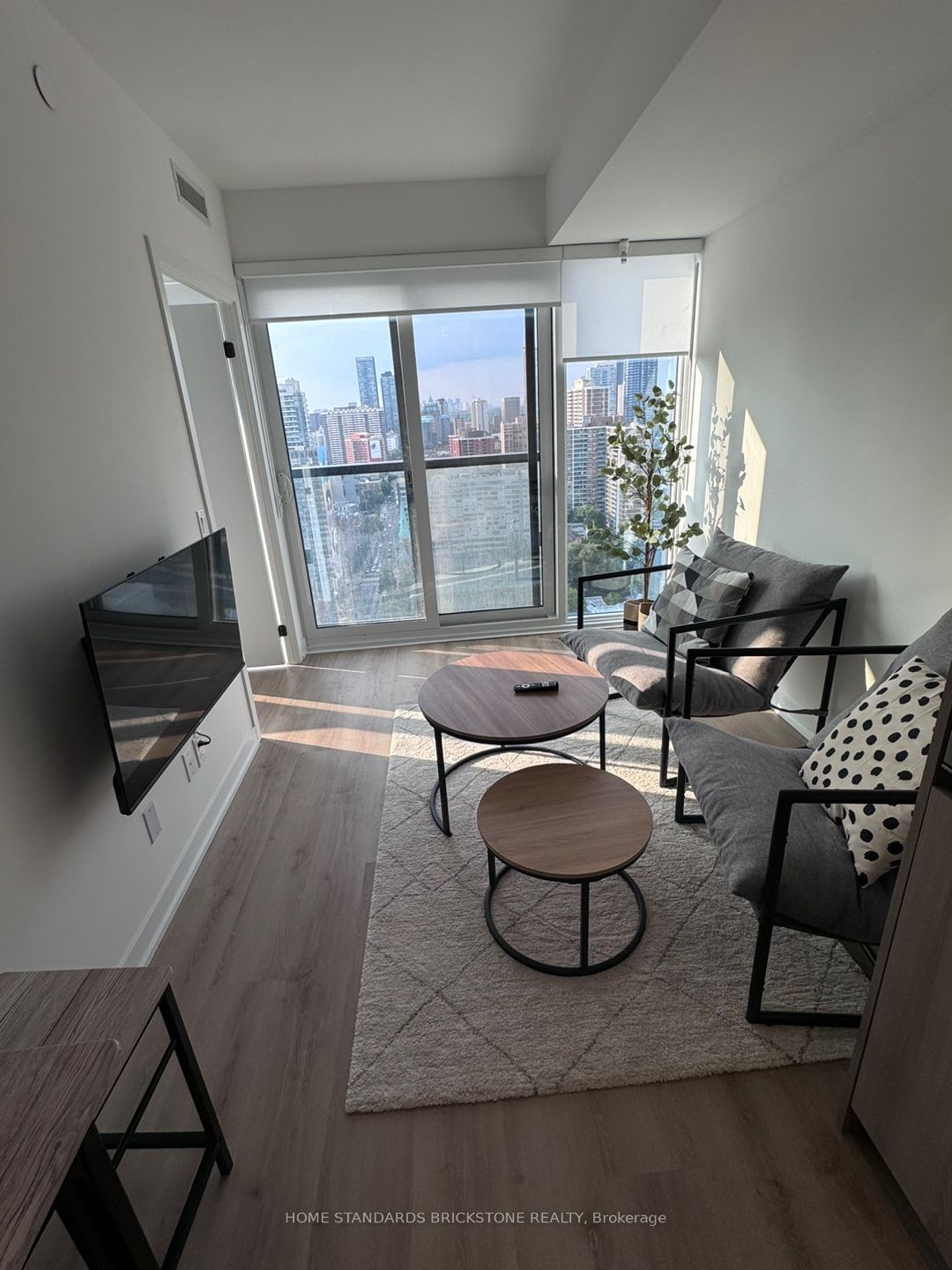 319 Jarvis St, unit 3108 for rent