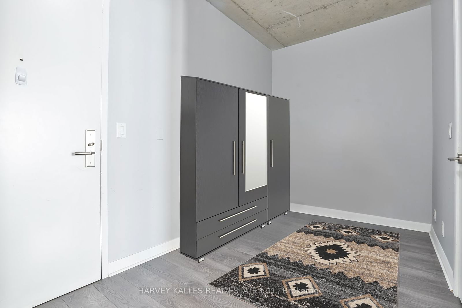 478 King St W, unit 702 for rent - image #9