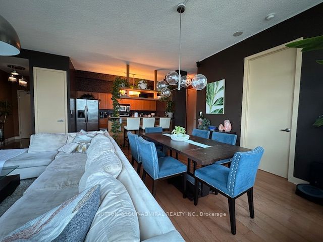 81 Navy Wharf Cres, unit 3803 for rent - image #3