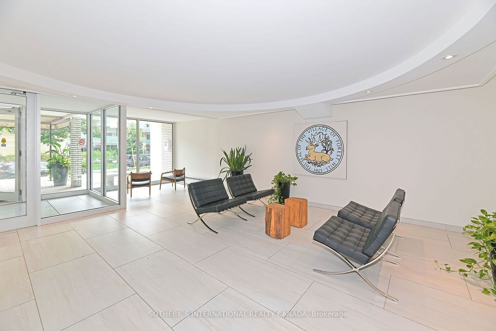 335 Lonsdale Rd, unit 406 for sale - image #24