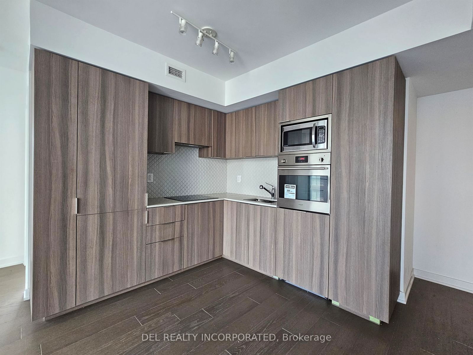 11 Wellesley St W, unit 1211 for rent - image #1