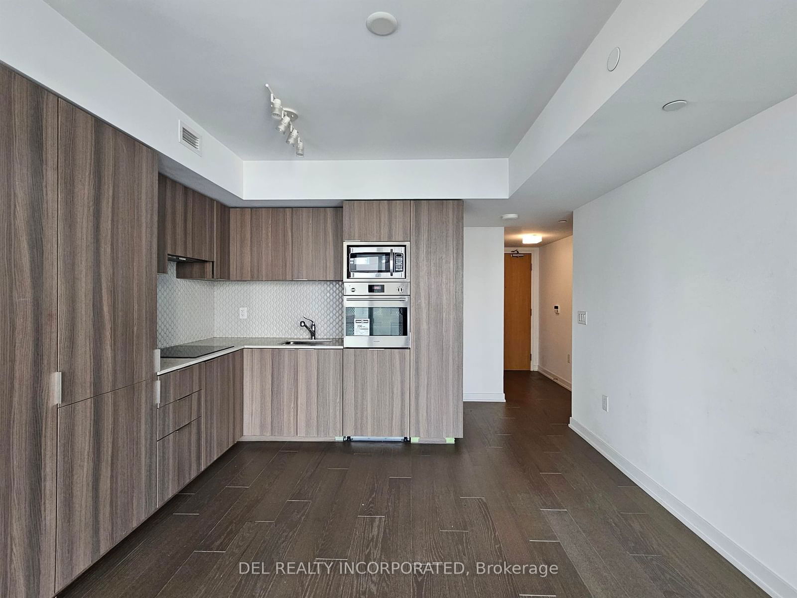 11 Wellesley St W, unit 1211 for rent - image #2