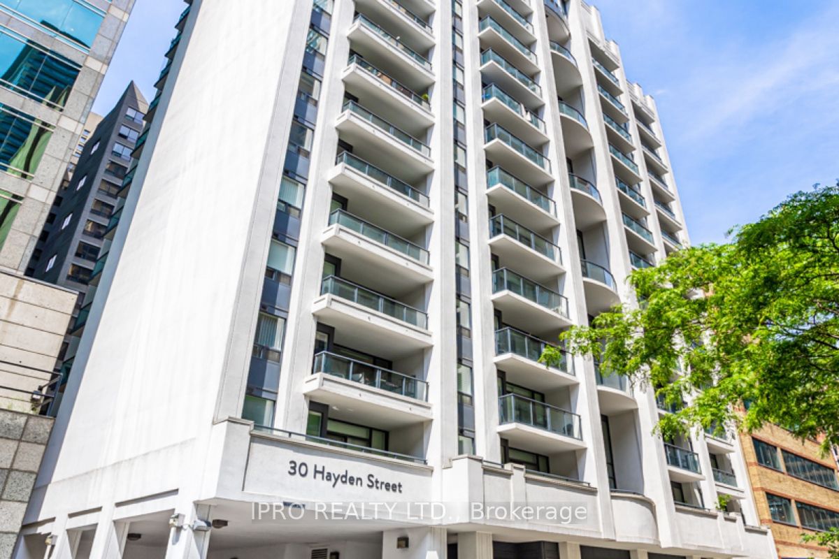 30 Hayden St, unit 707 for rent - image #2