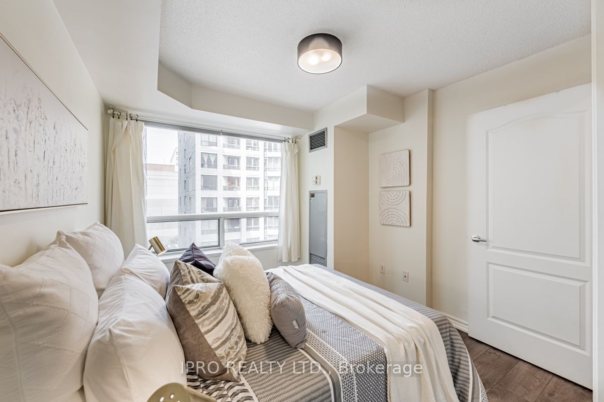 30 Hayden St, unit 707 for rent - image #24