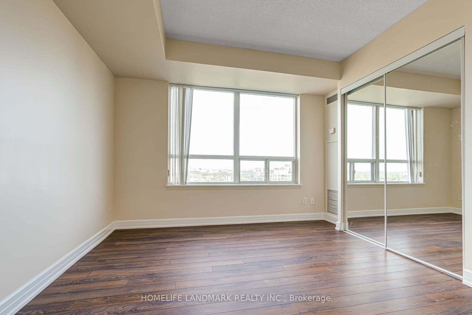 16 Harrison Garden Blvd, unit 2508 for rent - image #10