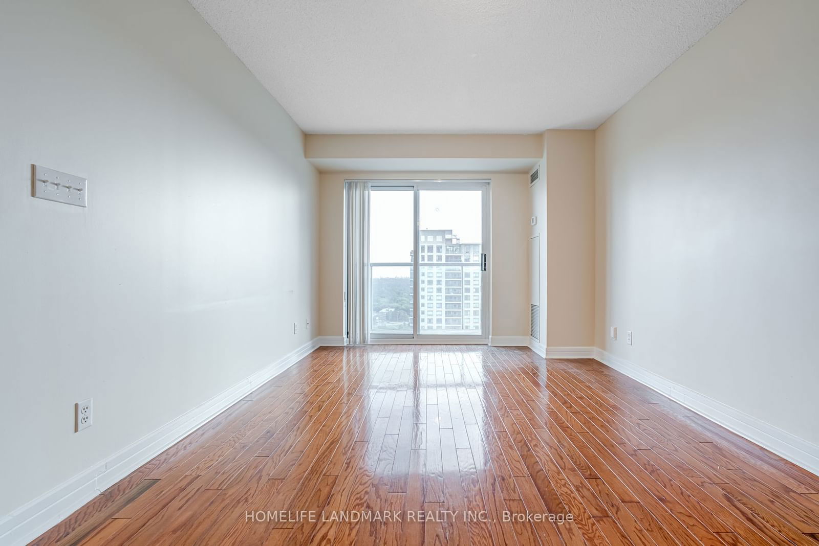 16 Harrison Garden Blvd, unit 2508 for rent - image #2