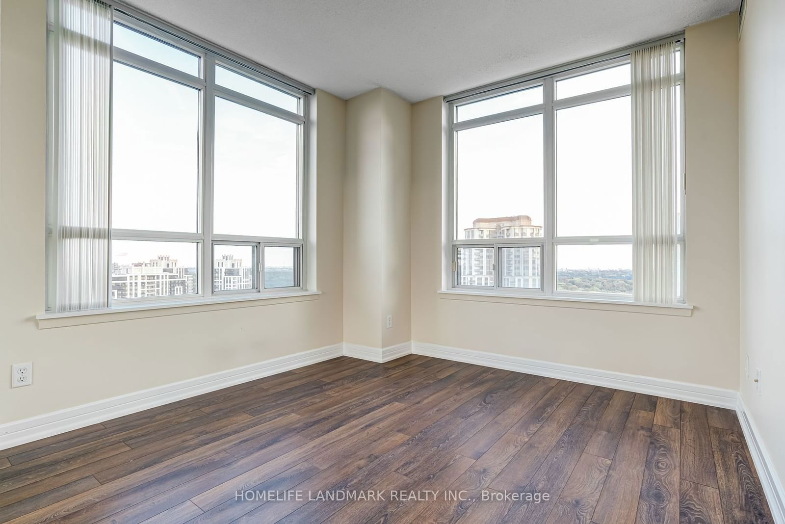 16 Harrison Garden Blvd, unit 2508 for rent - image #5