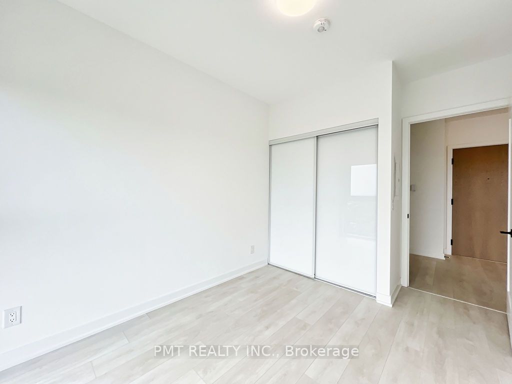 5 Defries St, unit 2301 for rent - image #23